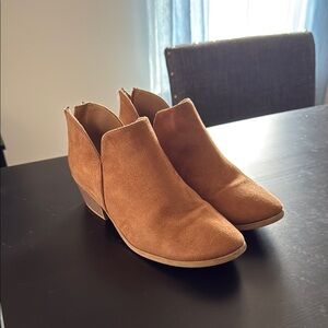 Soda Tan Ankle Booties with Suede Finish and V-Cut Design